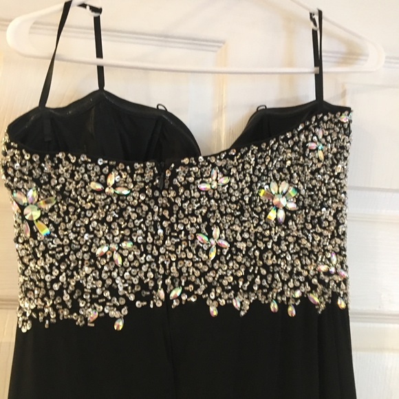 Prom Dress - Picture 4 of 5